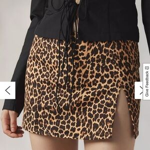 MOTEL Pravara Leopard Print Mini Skirt with Side Slit - Brown